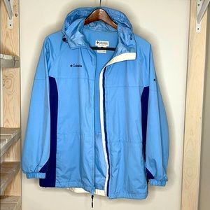 Columbia Women’s Packable Zip Up Rain Jacket
